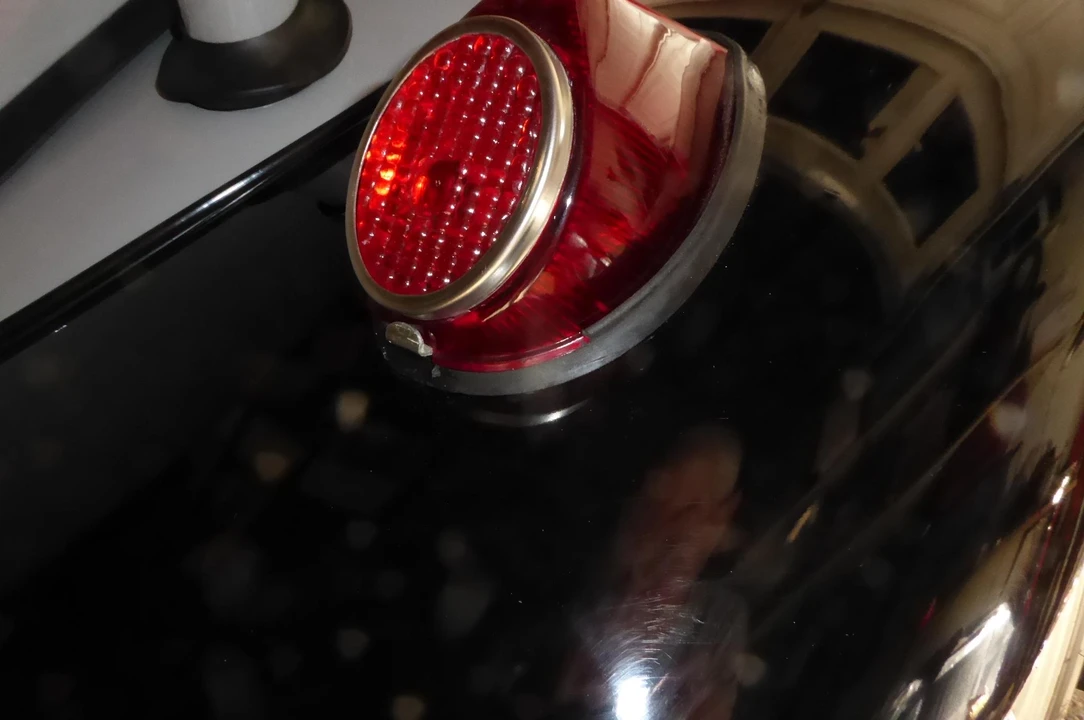 1954 Citroen Traction Avant - Image 31 of 31