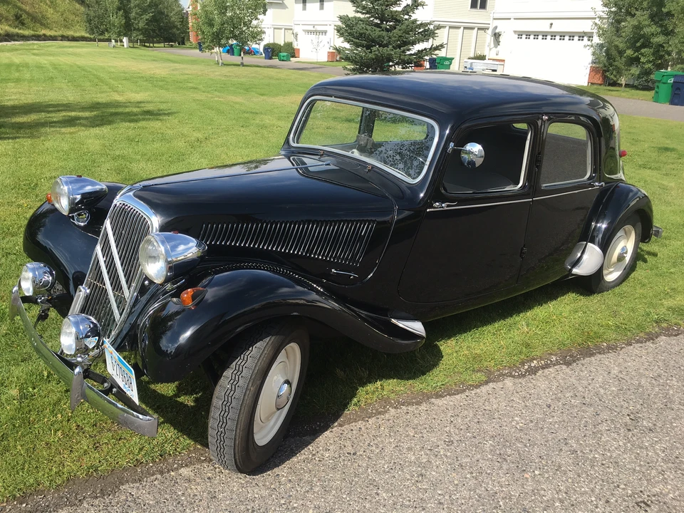 1954 Citroen Traction Avant - Image 2 of 31
