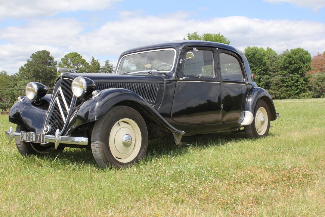1954 Citroen Traction Avant - Image 3 of 31