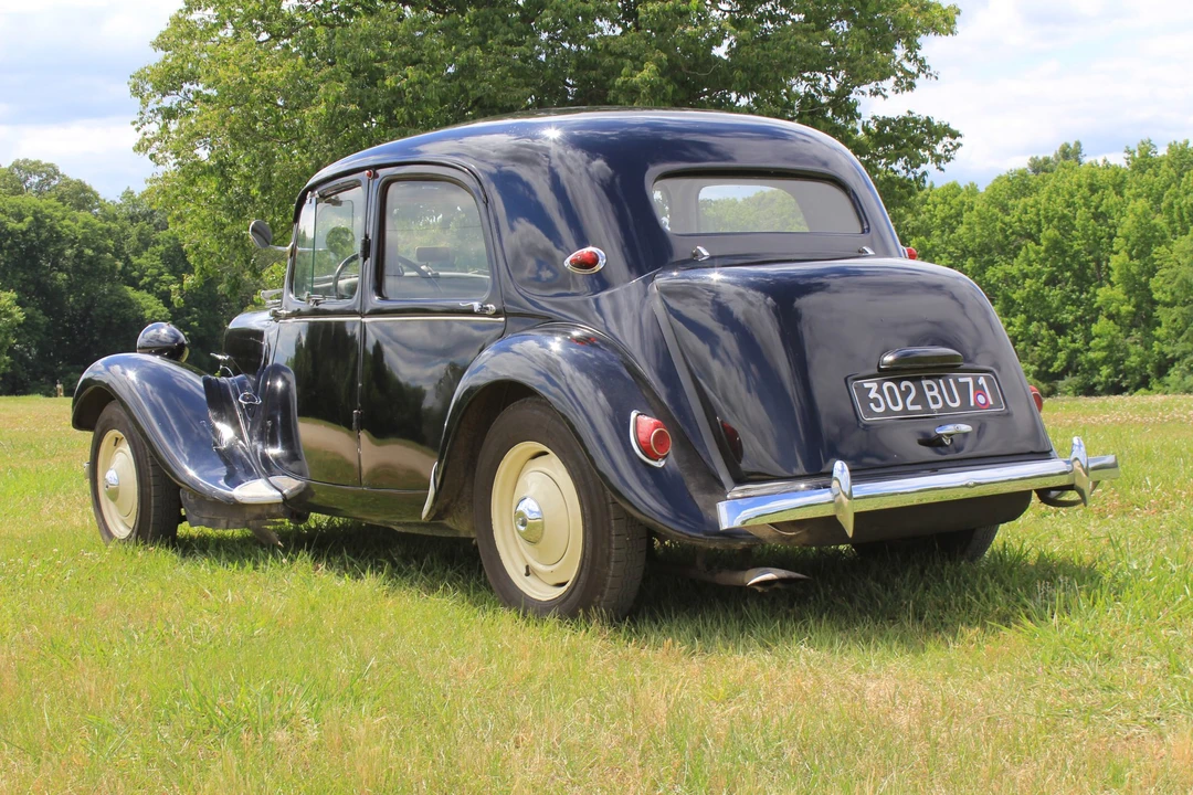 1954 Citroen Traction Avant - Image 5 of 31