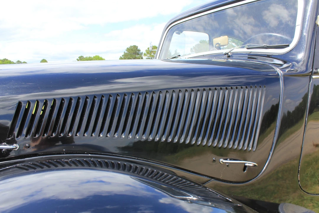 1954 Citroen Traction Avant - Image 10 of 31