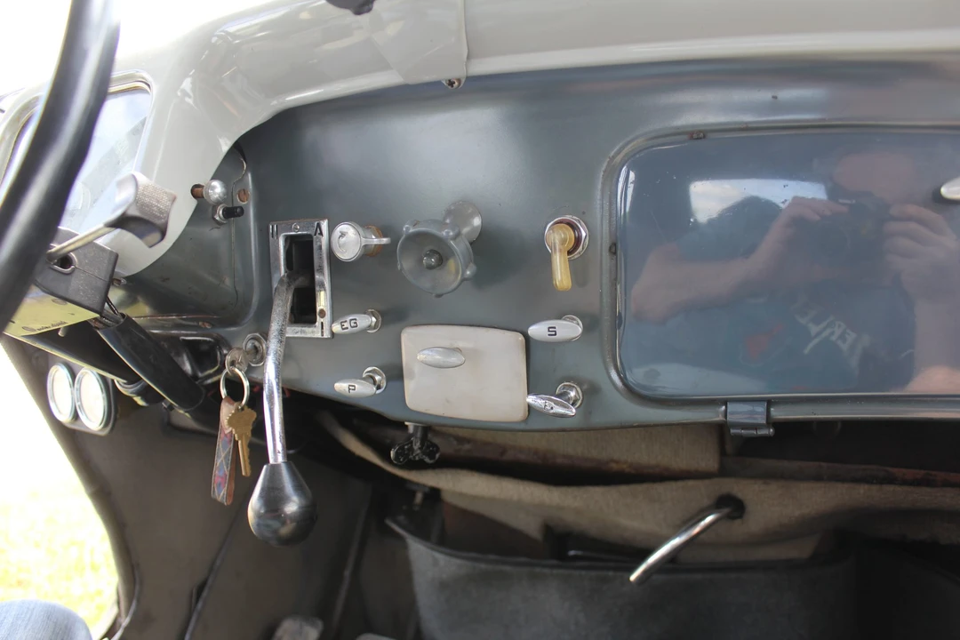 1954 Citroen Traction Avant - Image 27 of 31