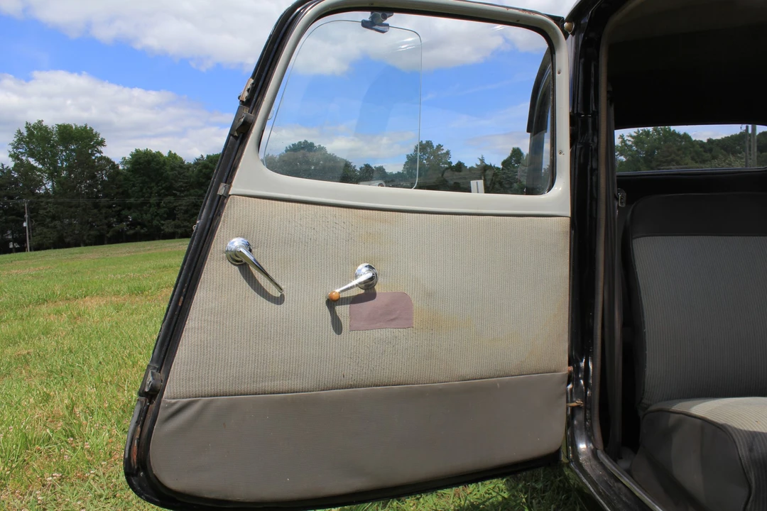 1954 Citroen Traction Avant - Image 30 of 31