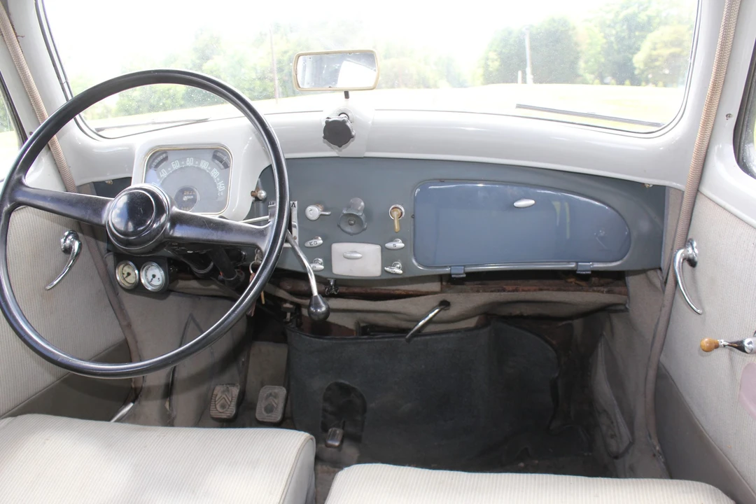 1954 Citroen Traction Avant - Image 23 of 31