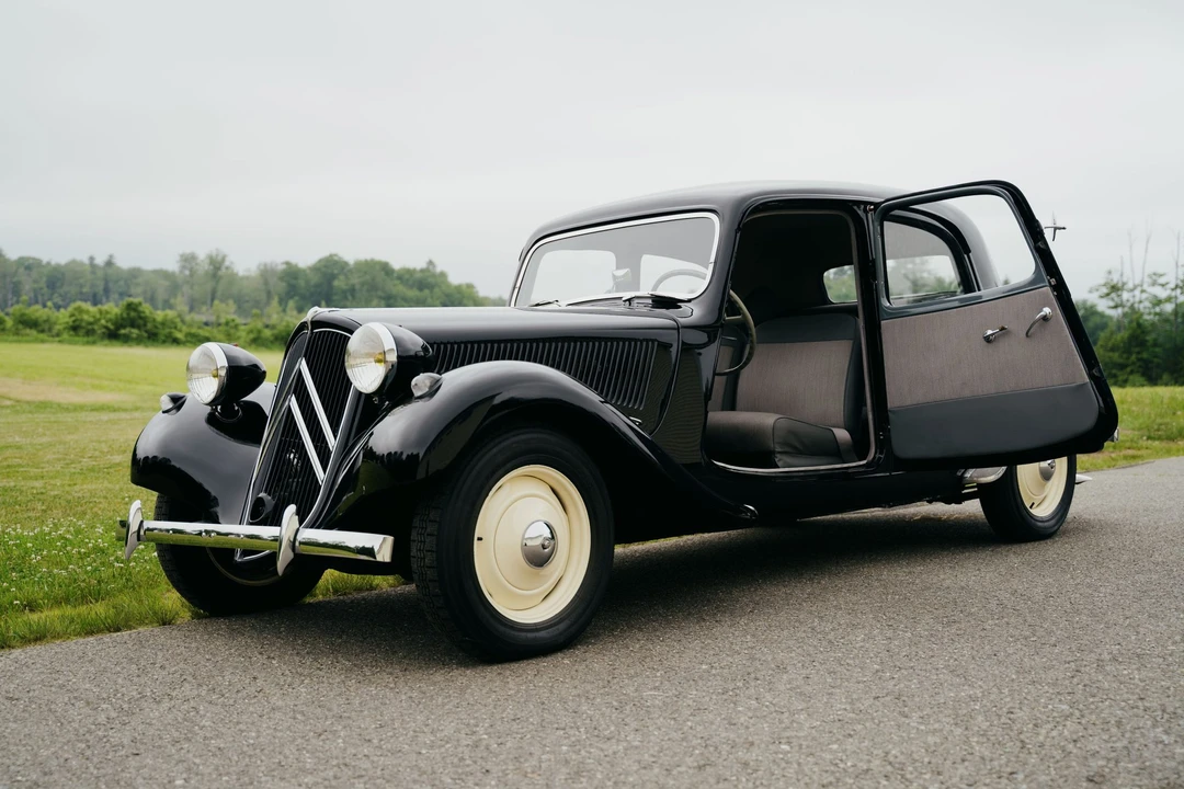 1954 Citroen Traction Avant - Image 11 of 31