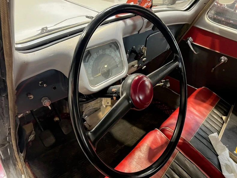 1954 Citroen Traction Avant - Image 5 of 6