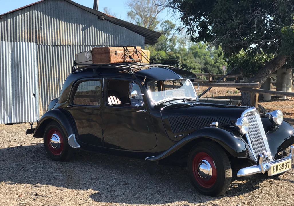 1954 Citroen Traction Avant - Image 6 of 31