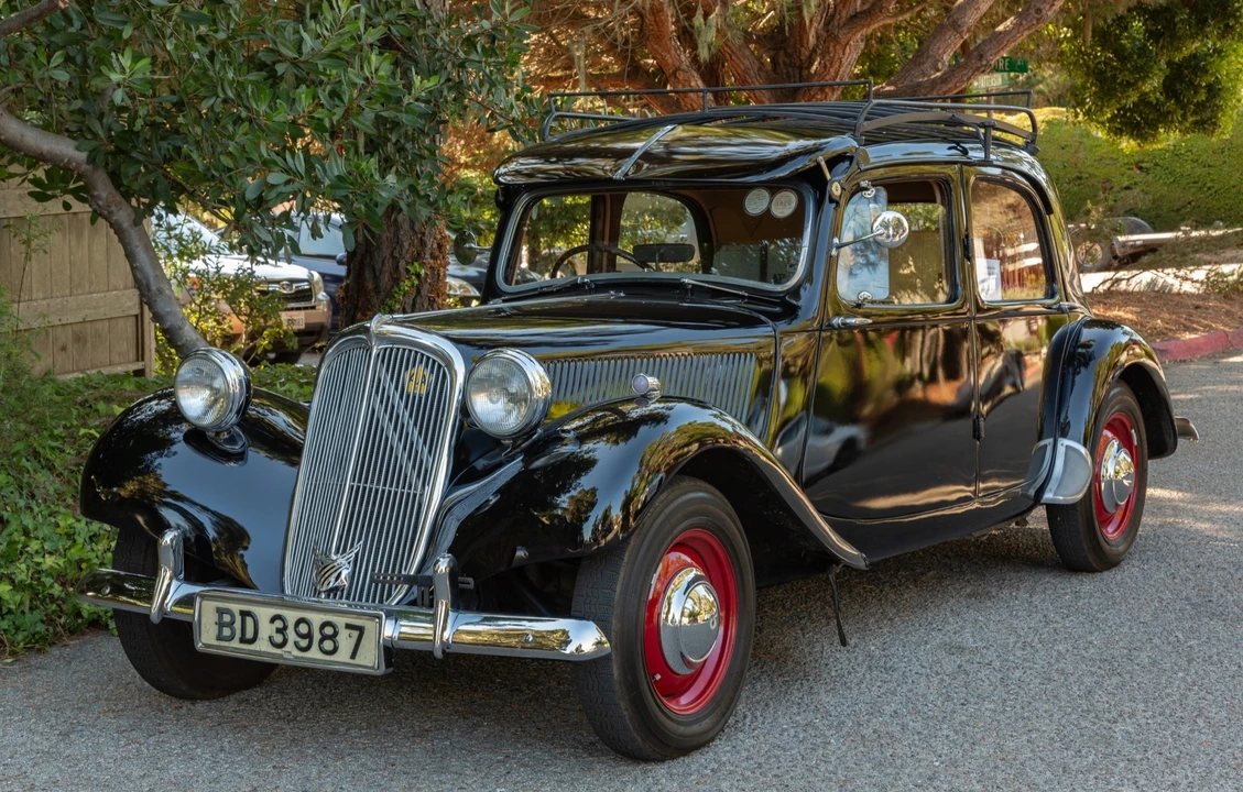 1954 Citroen Traction Avant - Image 3 of 31