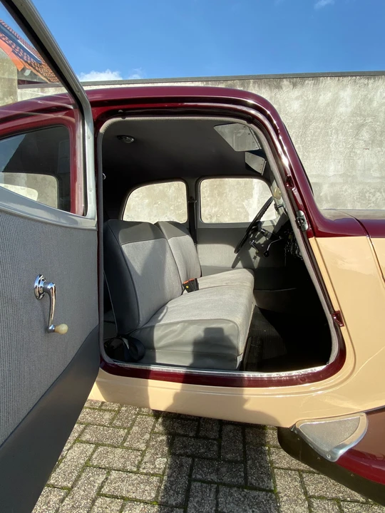 1954 Citroen Traction Avant - Image 7 of 22