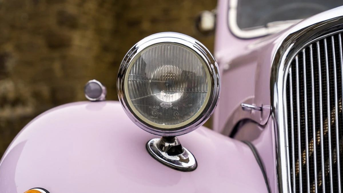 1947 Citroen Traction Avant - Image 12 of 30