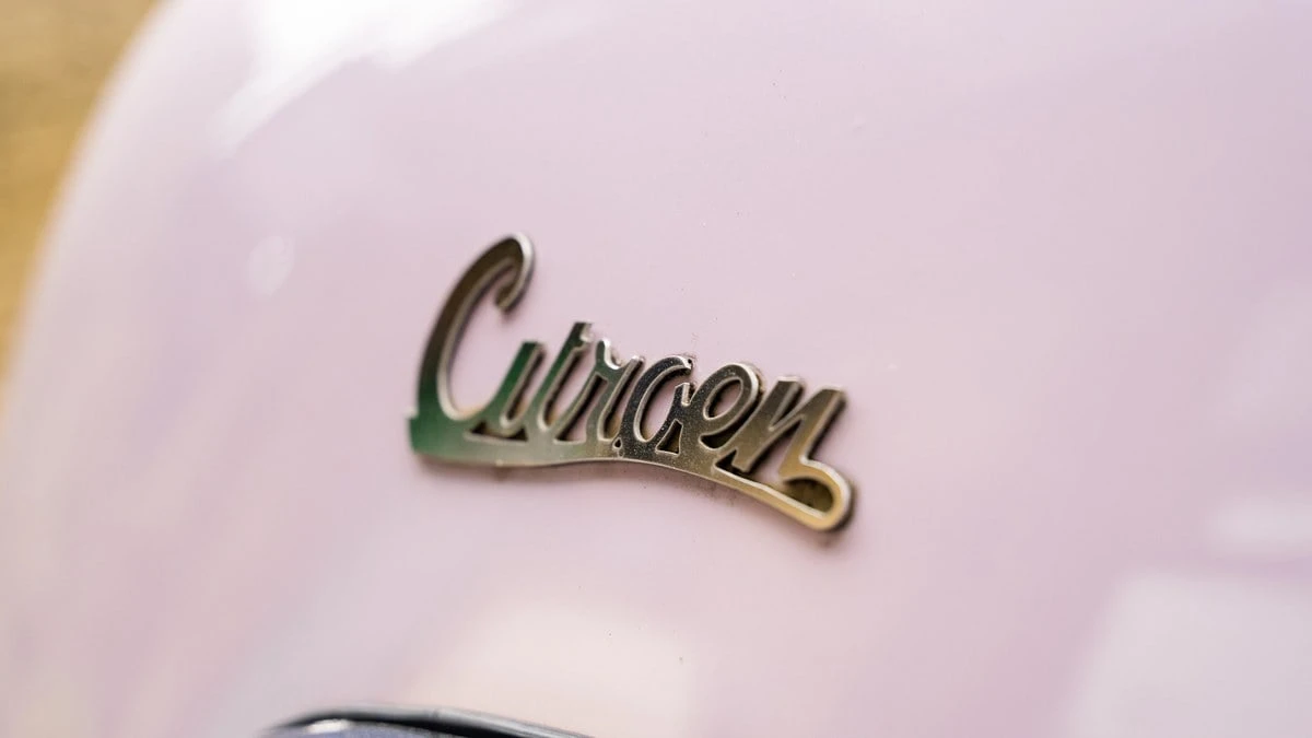 1947 Citroen Traction Avant - Image 9 of 30