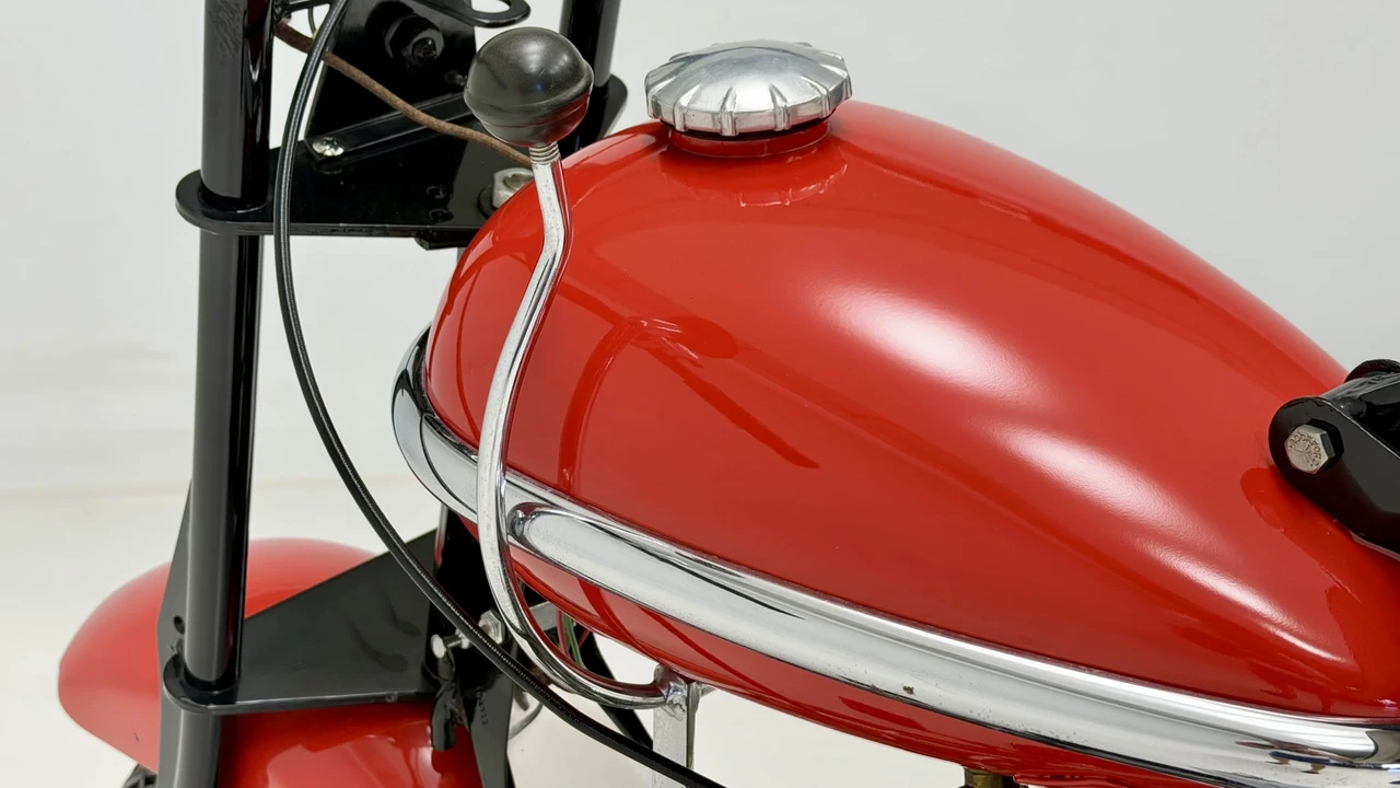 1954 Cushman Eagle - Image 28 of 31