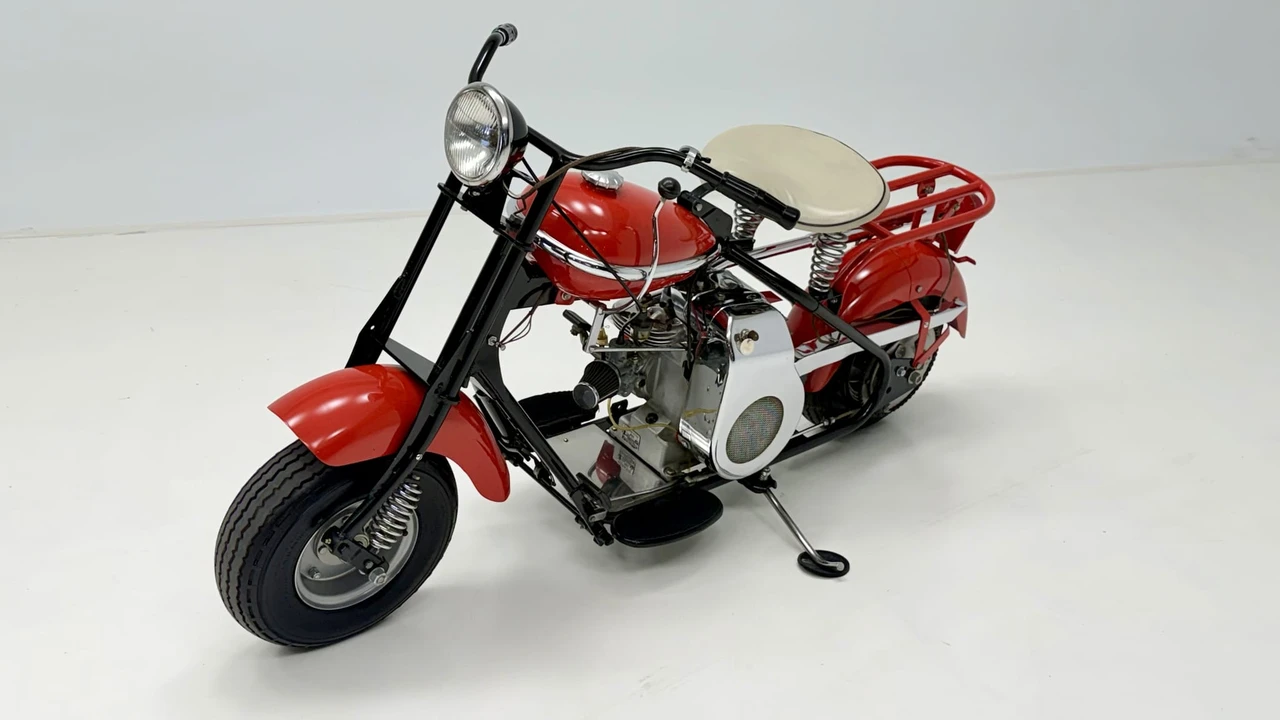 1954 Cushman Eagle - Image 6 of 31