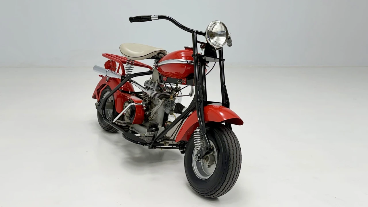1954 Cushman Eagle - Image 25 of 31