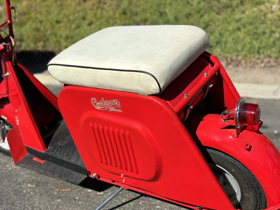 1954 Cushman Eagle - Image 23 of 31