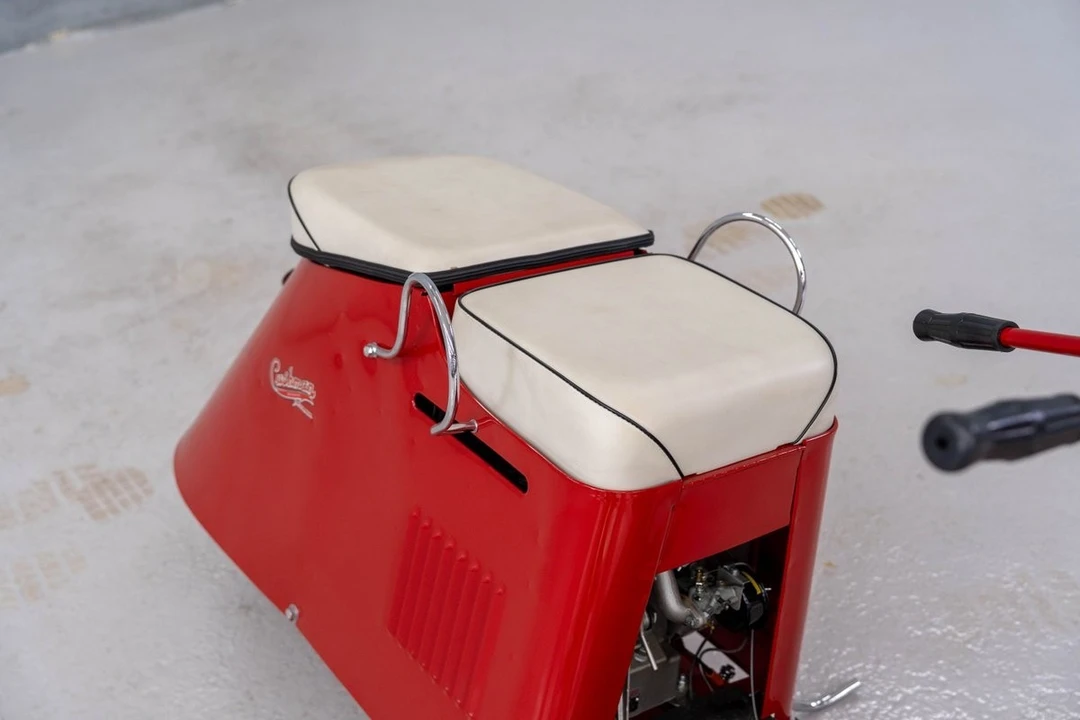 1954 Cushman - Image 8 of 12