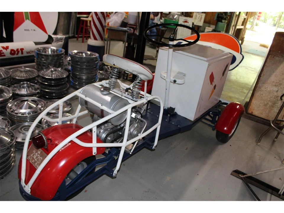 1954 Cushman Eagle - Image 2 of 12
