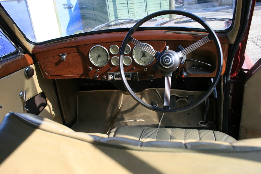 1954 Daimler - Image 2 of 3
