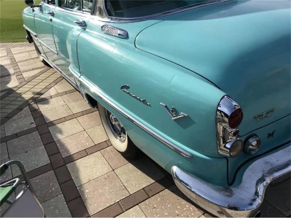 1954 DeSoto Firedome - Image 15 of 30