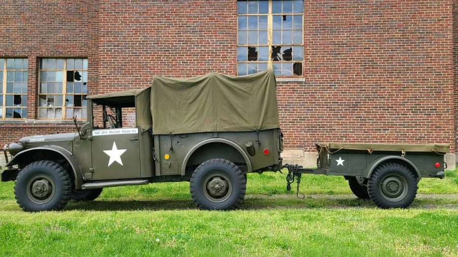 1954 Dodge Military Vehicles - Image 2 of 18
