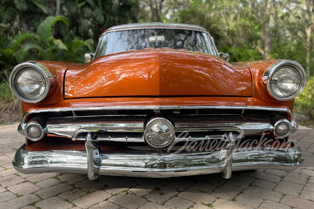 1954 Ford Crestline - Image 8 of 13