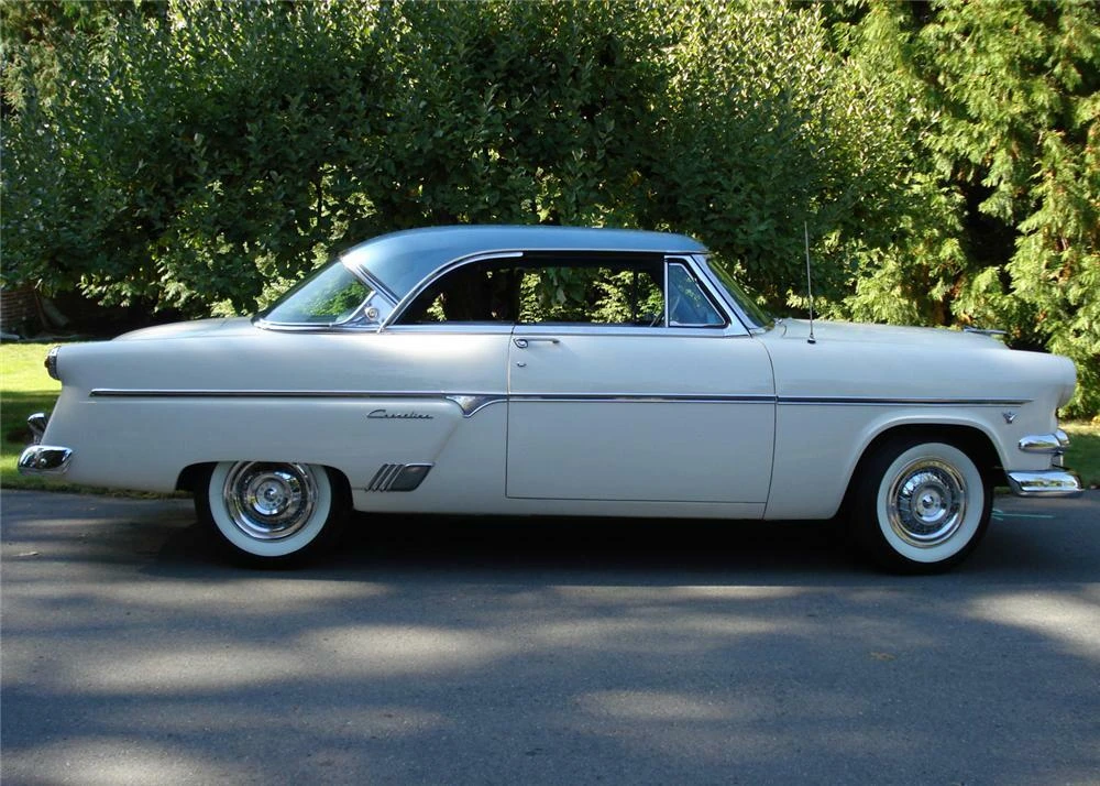 1954 Ford Crestline - Image 4 of 4