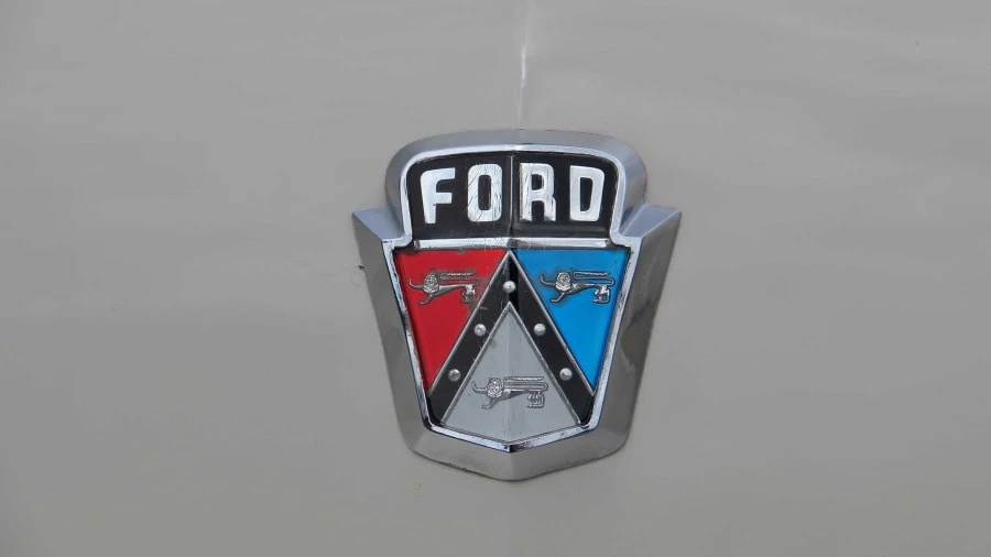 1954 Ford Country Squire - Image 5 of 24