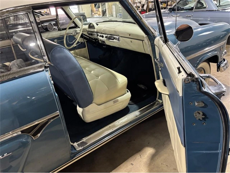 1954 Ford Crestline - Image 11 of 18
