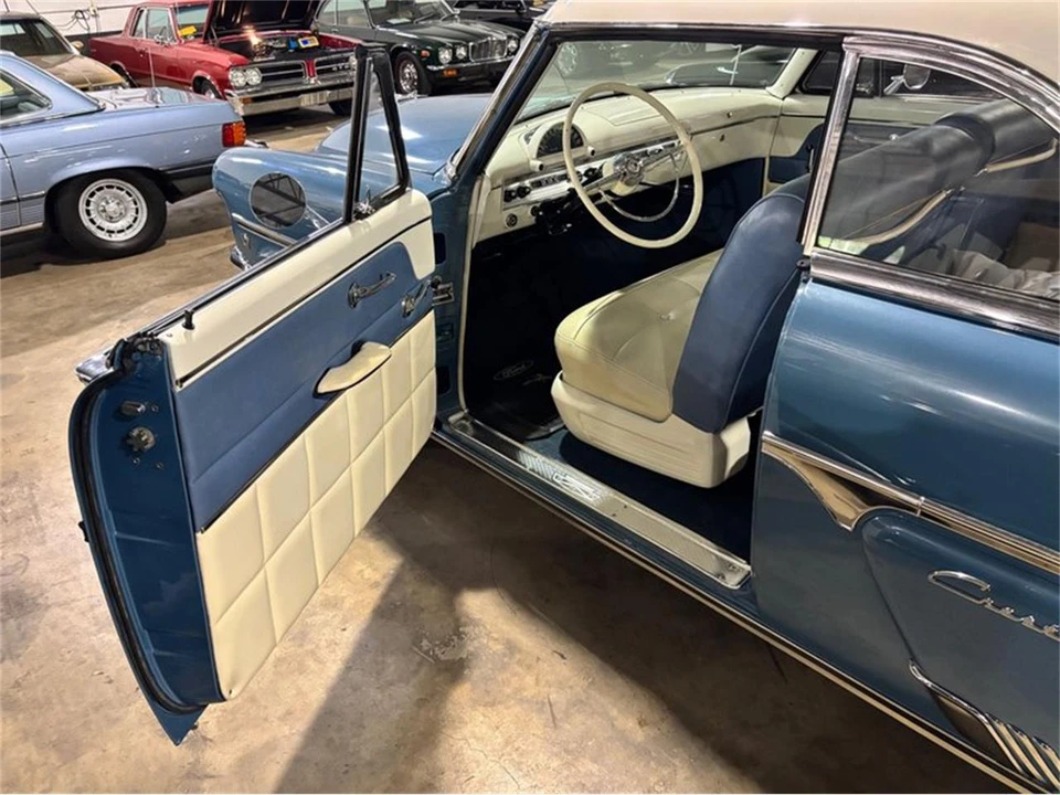 1954 Ford Crestline - Image 10 of 18