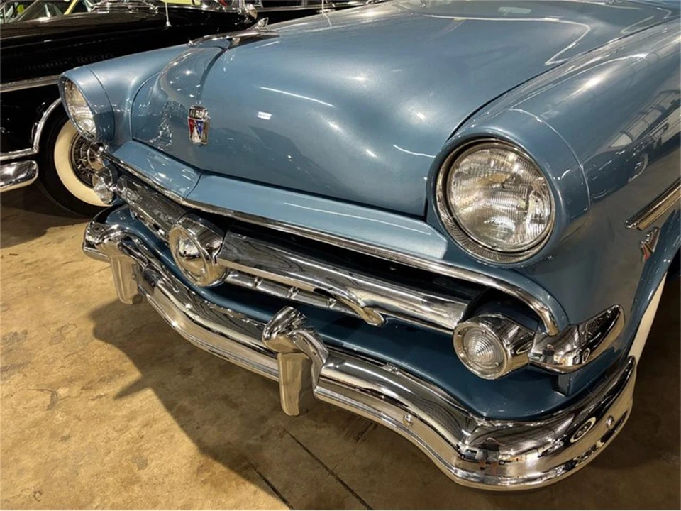 1954 Ford Crestline - Image 5 of 18