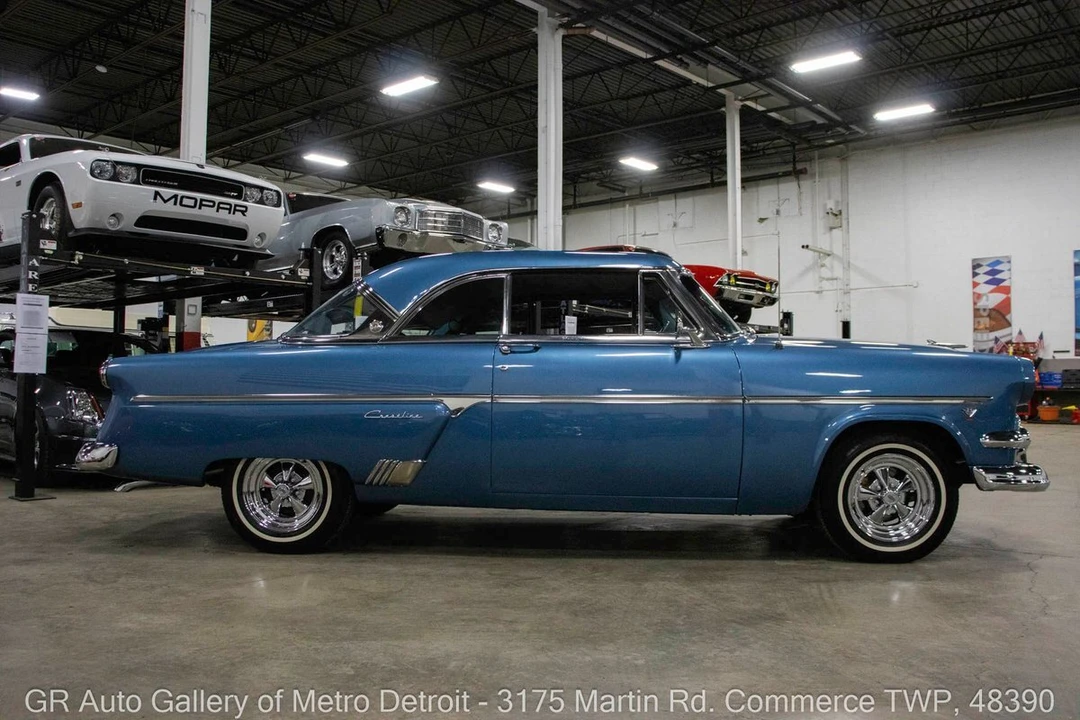 1954 Ford Crestline - Image 8 of 12