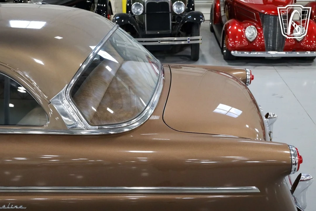 1954 Ford Crestline - Image 20 of 21
