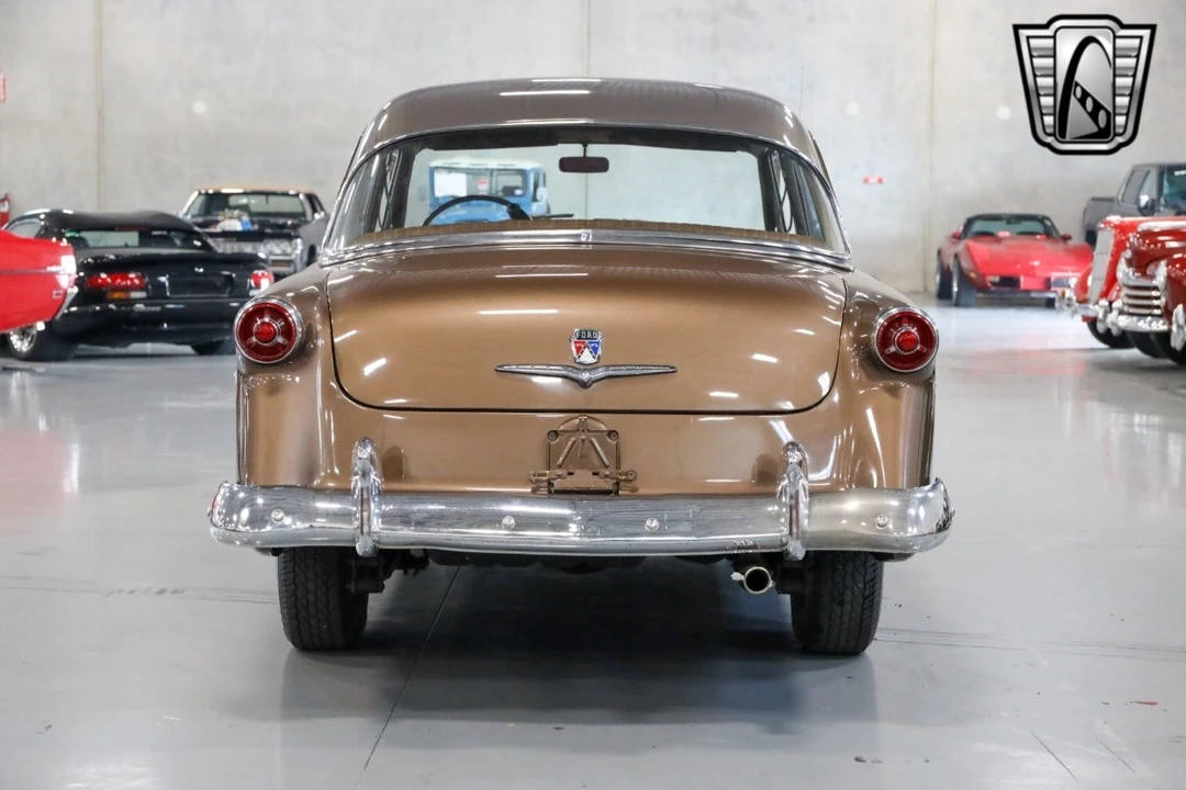 1954 Ford Crestline - Image 7 of 12