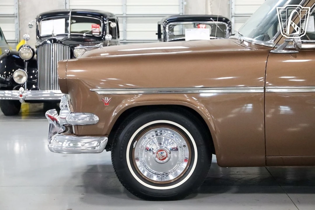 1954 Ford Crestline - Image 16 of 21