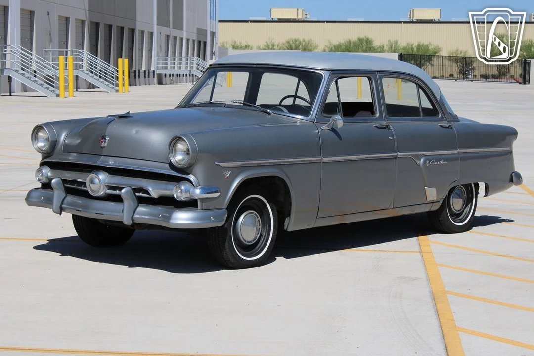 1954 Ford Crestline - Image 5 of 12