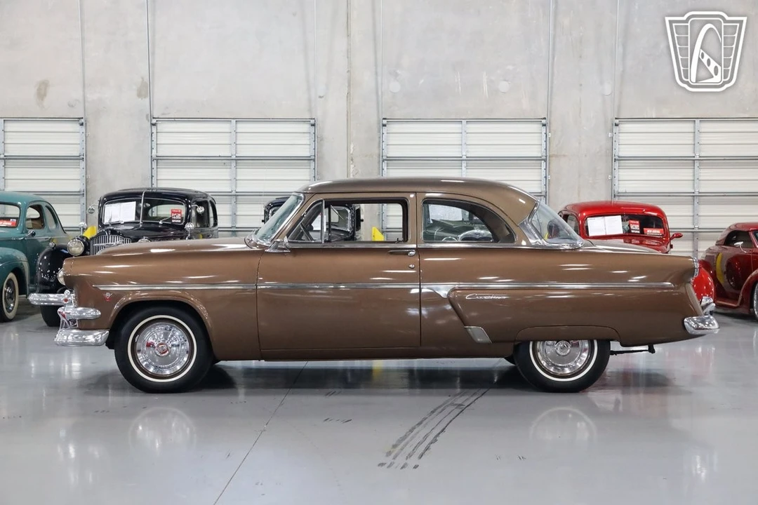 1954 Ford Crestline - Image 12 of 12