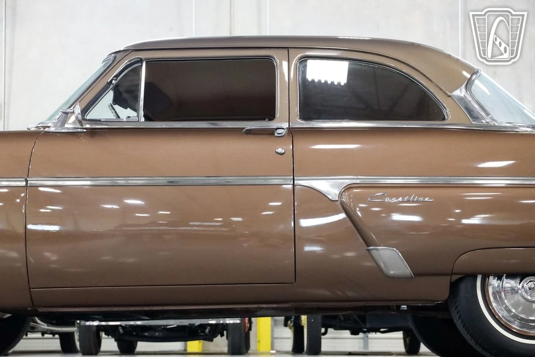 1954 Ford Crestline - Image 19 of 21