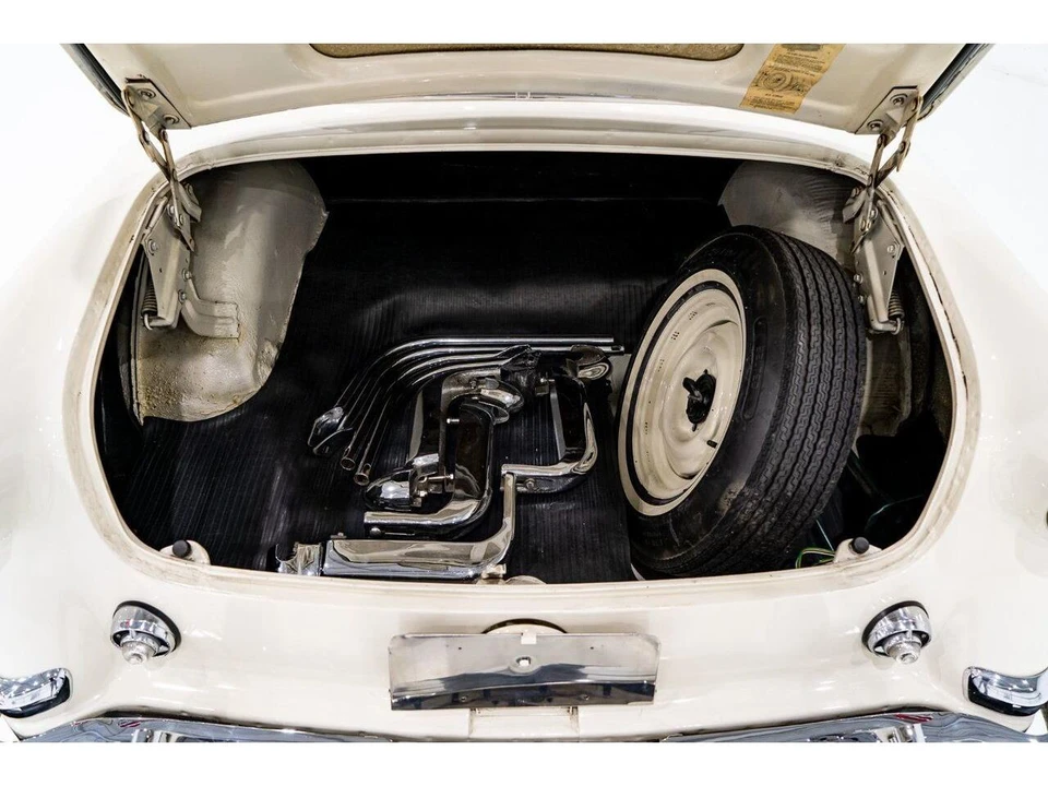 1954 Ford Crestline - Image 23 of 31