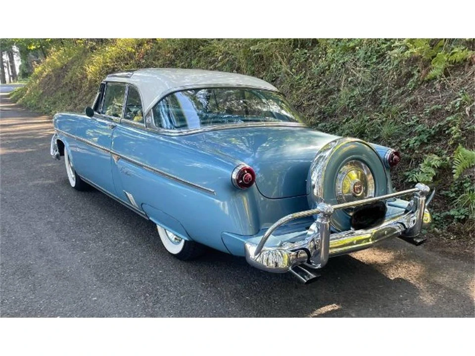 1954 Ford Crestline - Image 2 of 14