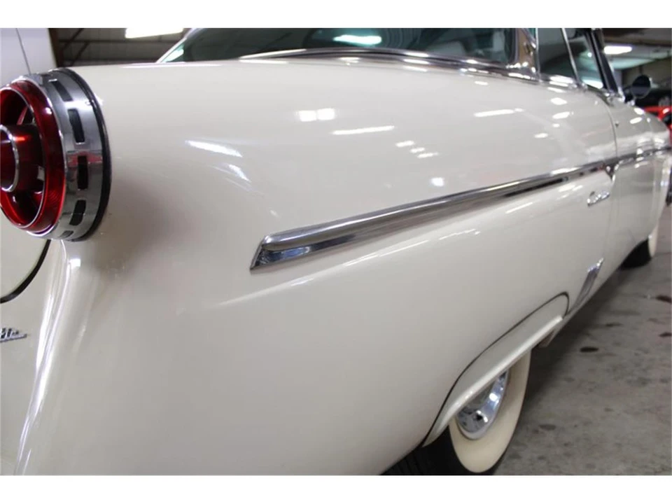 1954 Ford Crestline - Image 13 of 31