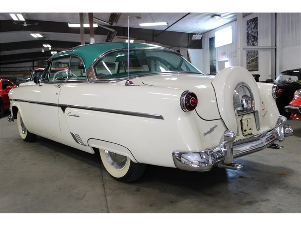 1954 Ford Crestline - Image 4 of 31