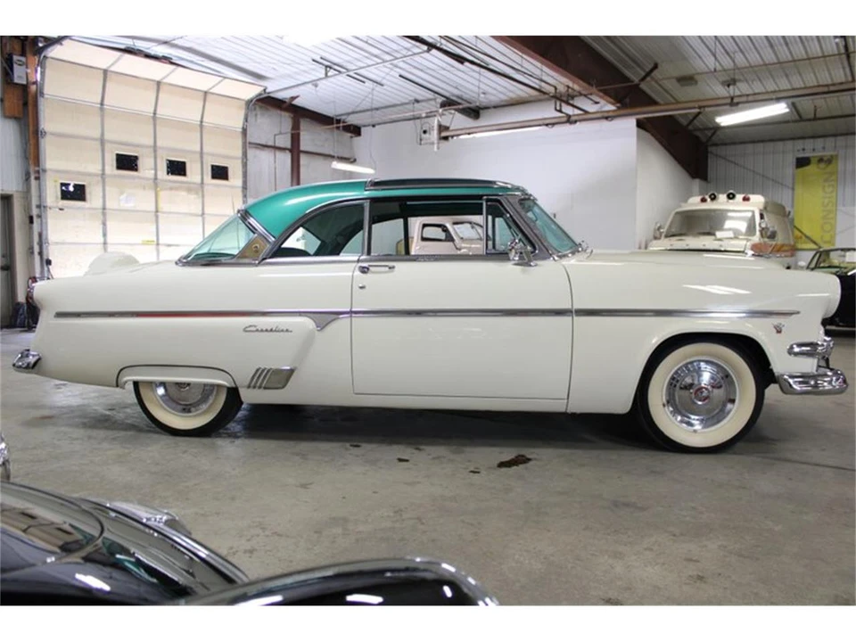 1954 Ford Crestline - Image 7 of 31