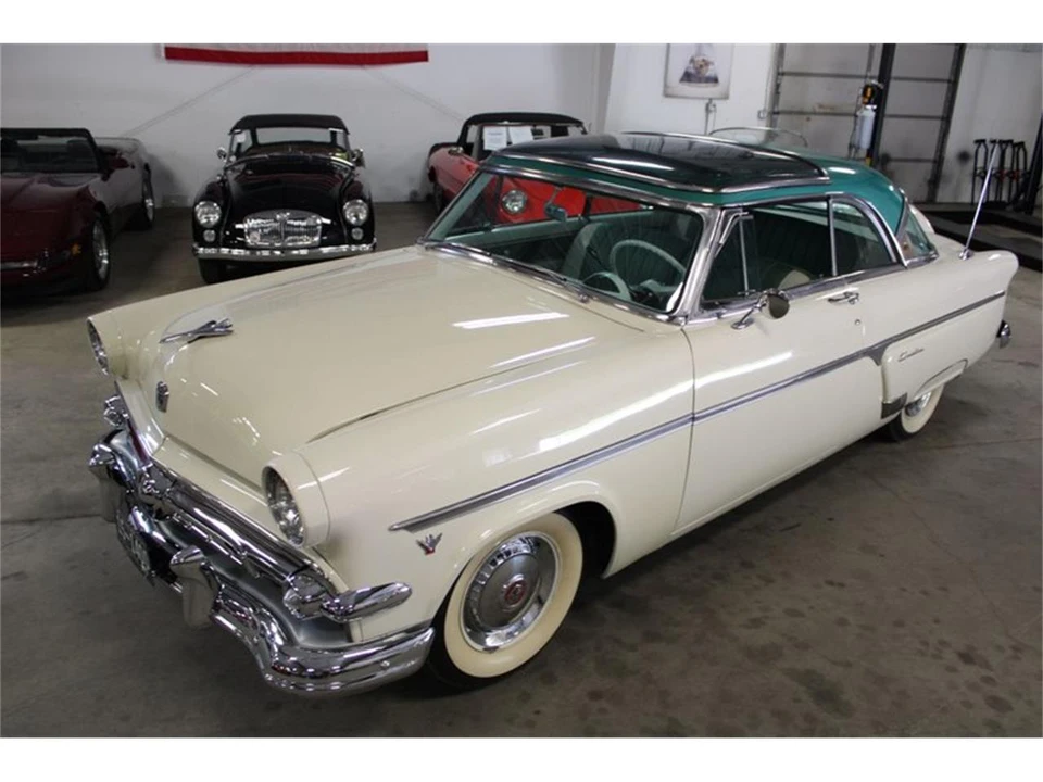 1954 Ford Crestline - Image 18 of 31