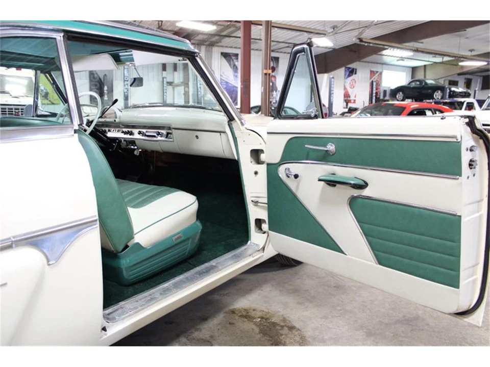 1954 Ford Crestline - Image 27 of 31