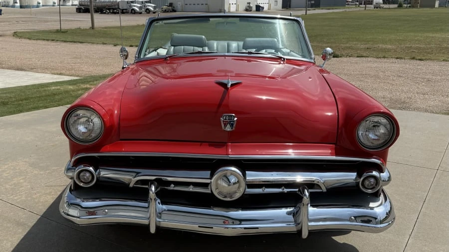 1954 Ford Crestline - Image 4 of 17