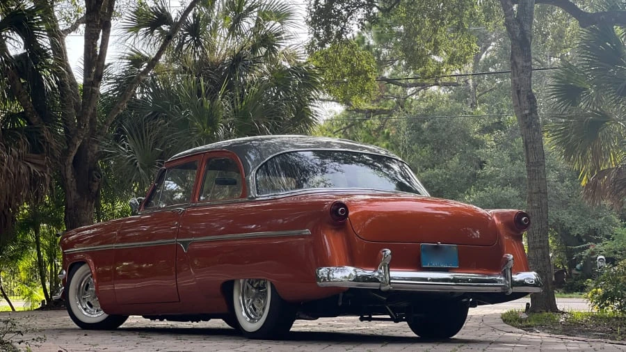 1954 Ford Crestline - Image 3 of 24