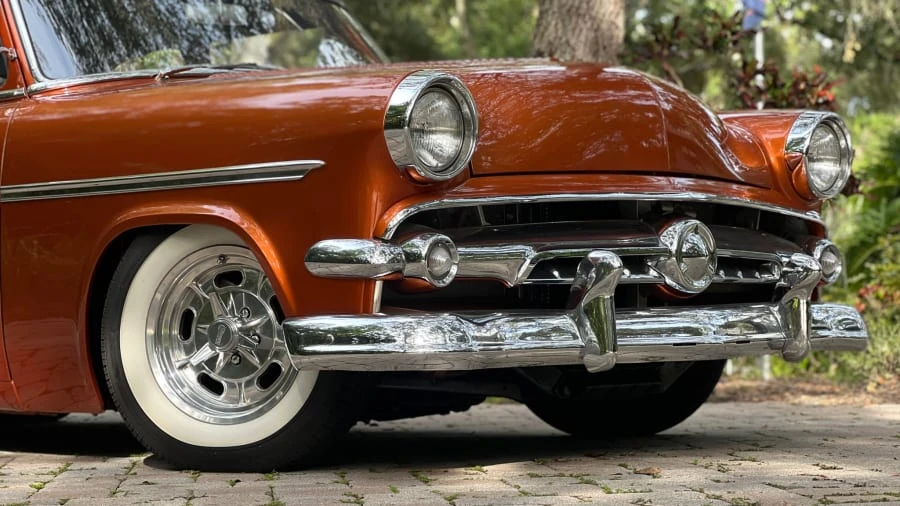 1954 Ford Crestline - Image 16 of 24