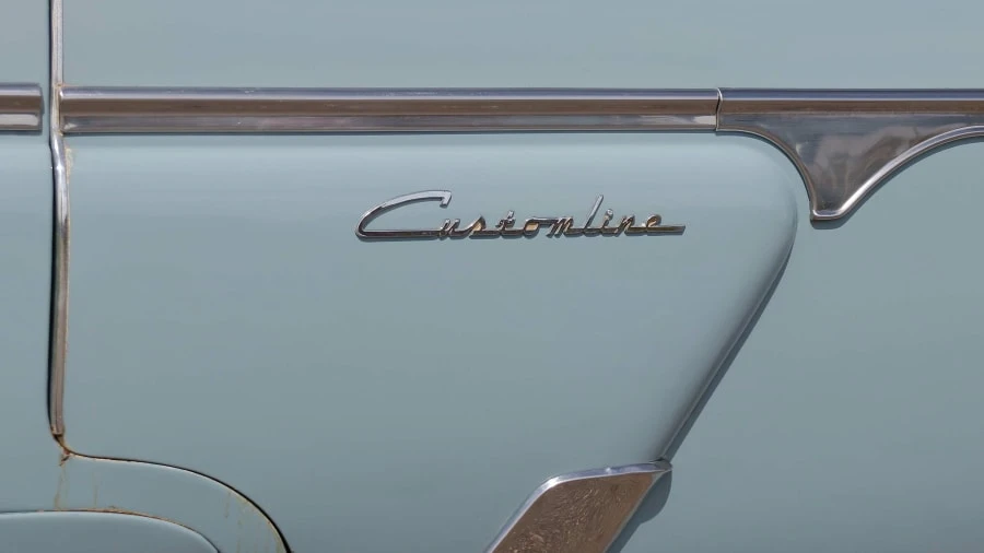 1954 Ford Crestline - Image 10 of 12