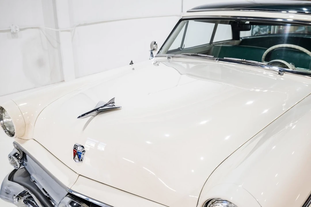 1954 Ford Crestline - Image 7 of 21