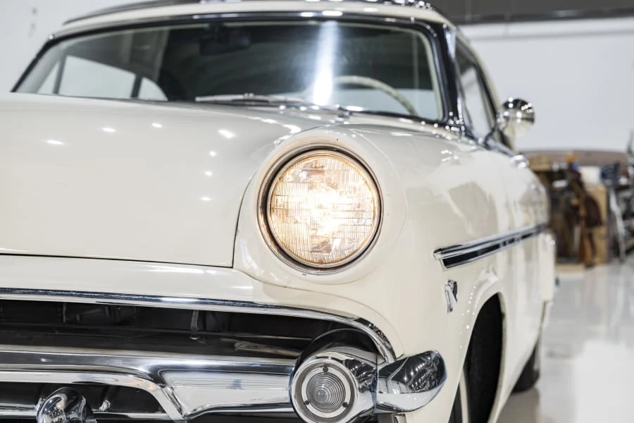 1954 Ford Crestline - Image 28 of 31